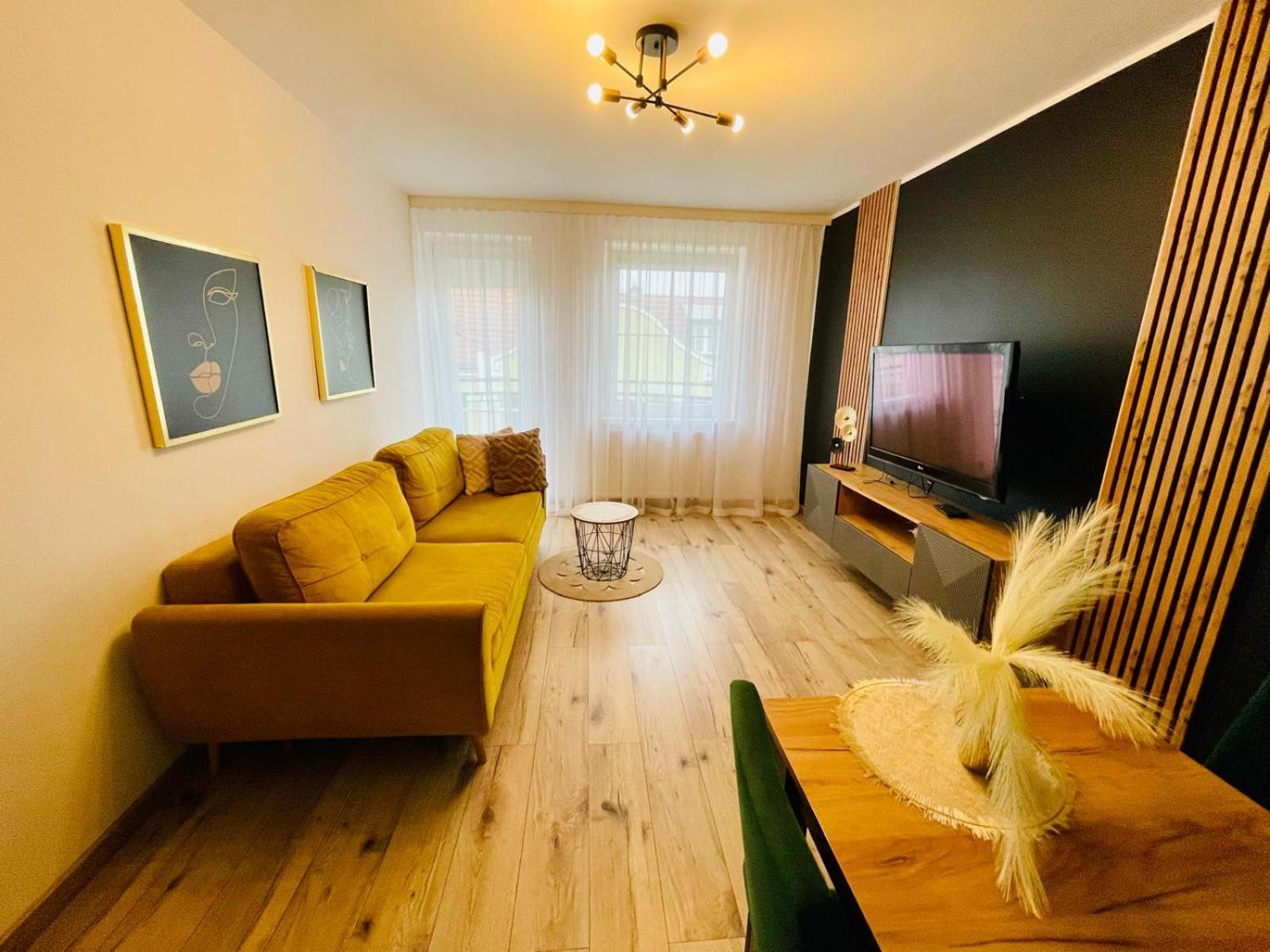 Blue Apartment Close To Old Town ビィドゴシュチュ エクステリア 写真